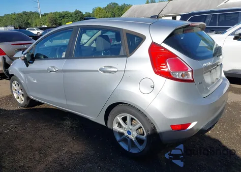 2016 Ford Fiesta Se z USA, uszkodzony, nr VIN 3FADP4EJ6GM194746
